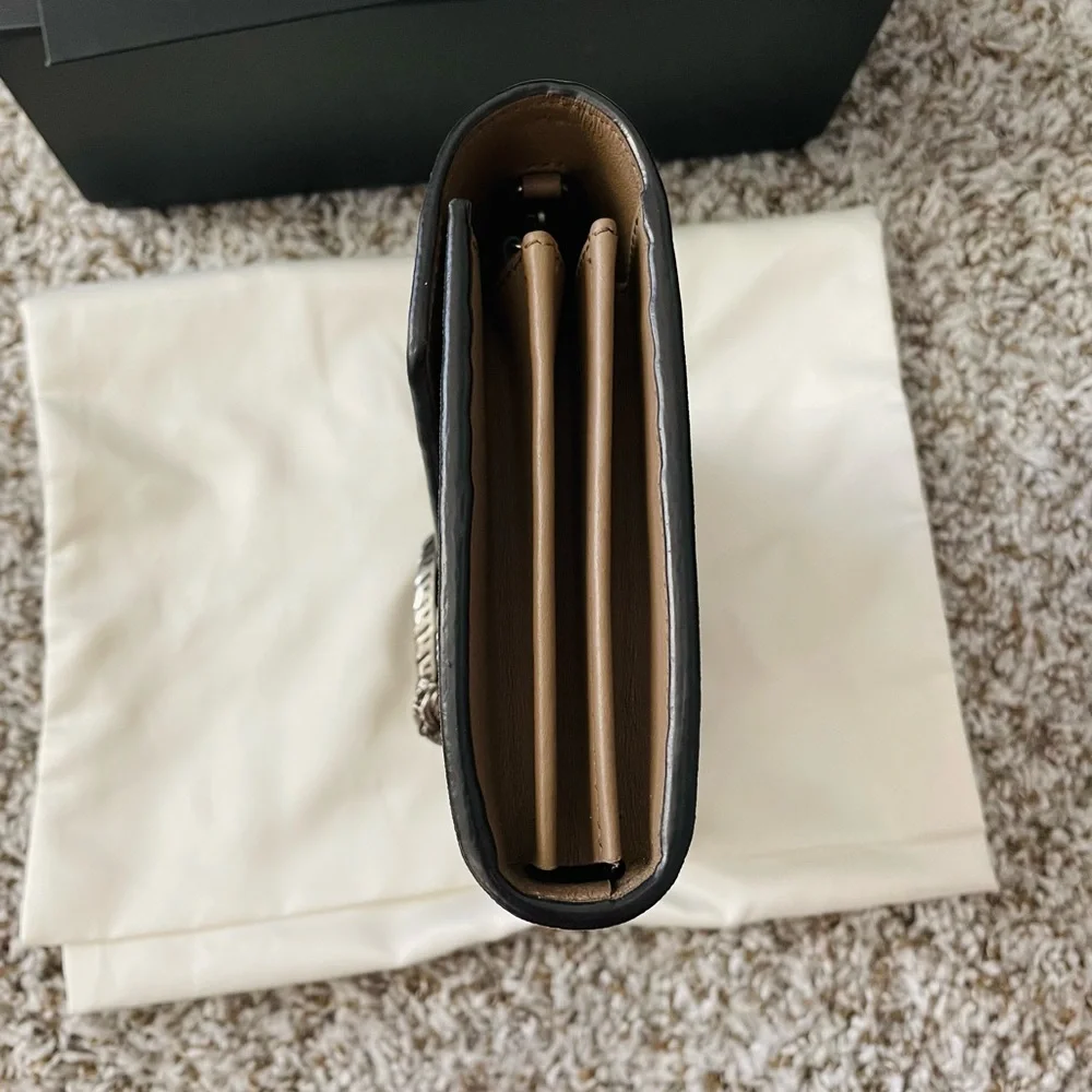 Authentic Gucci Dionysus GG Supreme chain wallet - Picture 5 of 12